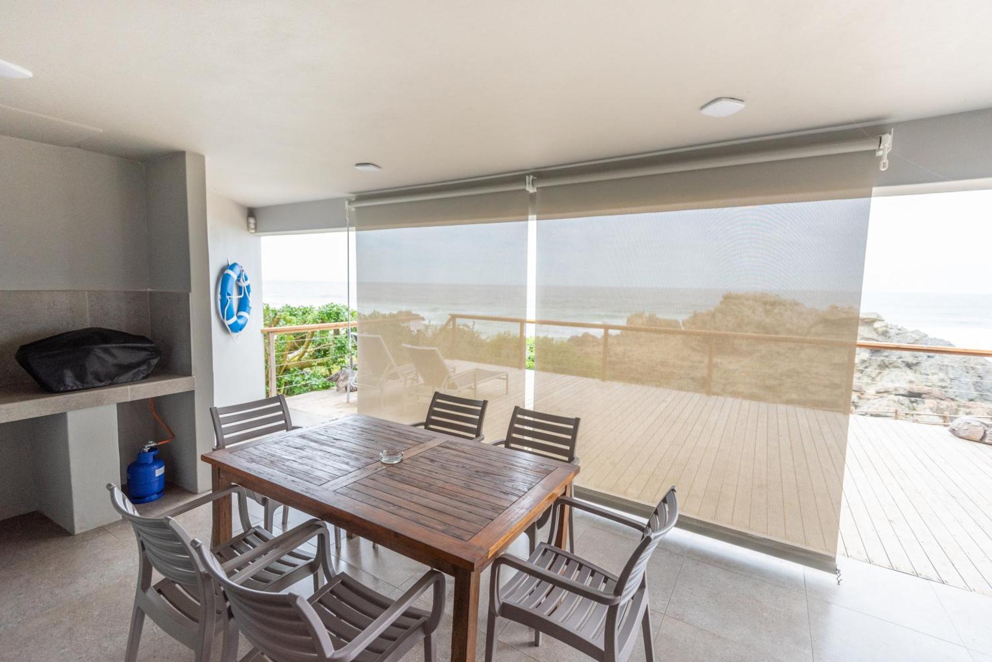 Picnic Rock Seaside Holiday home *